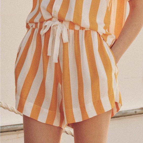 THE GREAT. High Waist Orange White Striped Casual Travel Beach Shorts Sz 2 - Picture 1 of 8